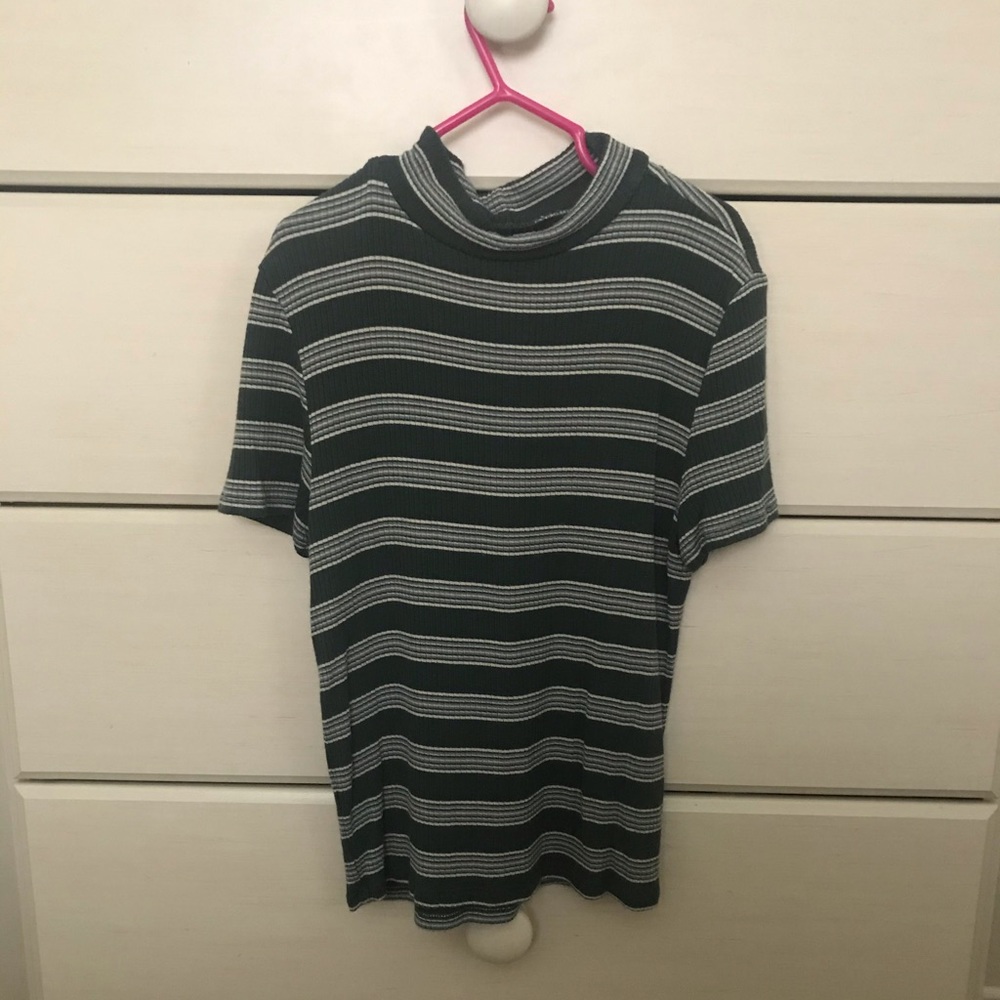 American Eagle T- Shirt